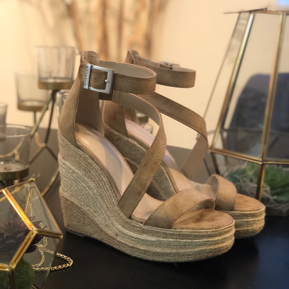 Size 7.5 Women’s Wedges - Charles David “Thunder”